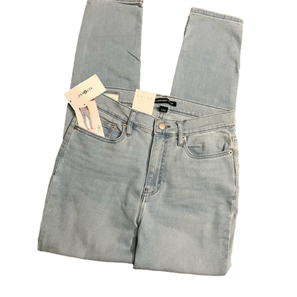 Calvin Klein Jeans Ladies' High-Rise Skinny Jean Size 8 NEW - Picture 3 of 7